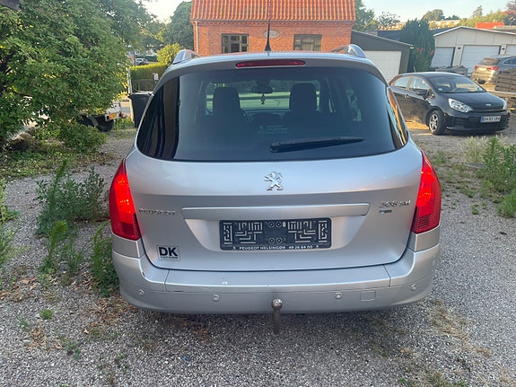 Peugeot 308 2011 photo 5
