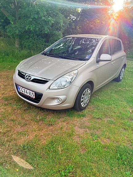 Hyundai I20 2011 photo 3