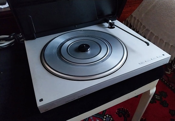 Product image 8 of 9
