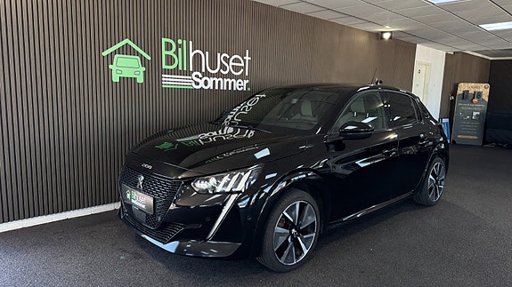 Peugeot e-208