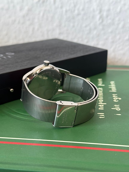 Product image 8 of 9