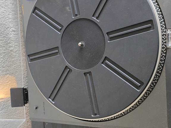 Product image 8 of 9