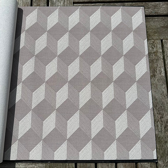Product image 14 of 36