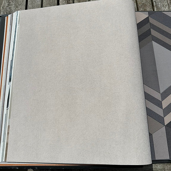 Product image 23 of 36