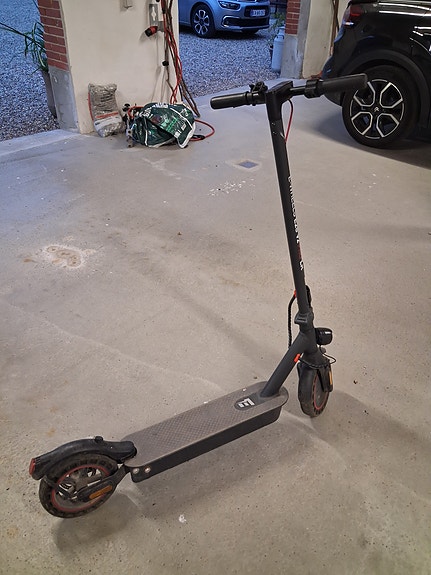 Product image 2 of 9