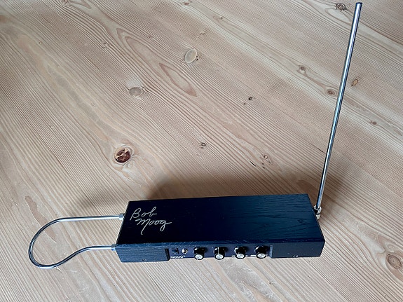 Product image 6 of 10