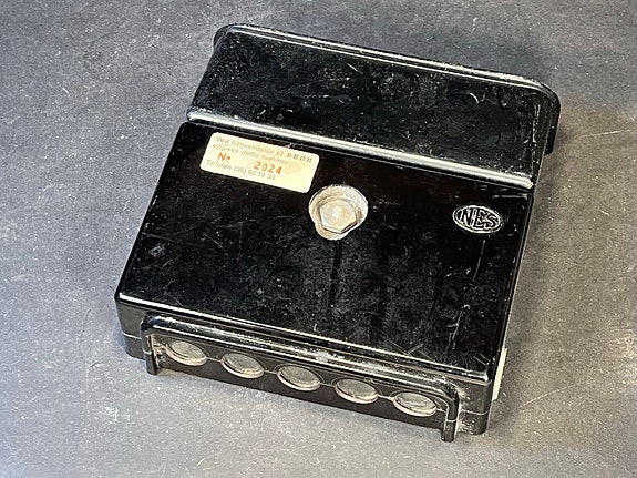 Product image 2 of 9