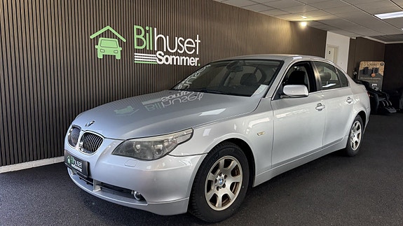 BMW 523i