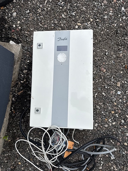 Product image 2 of 9
