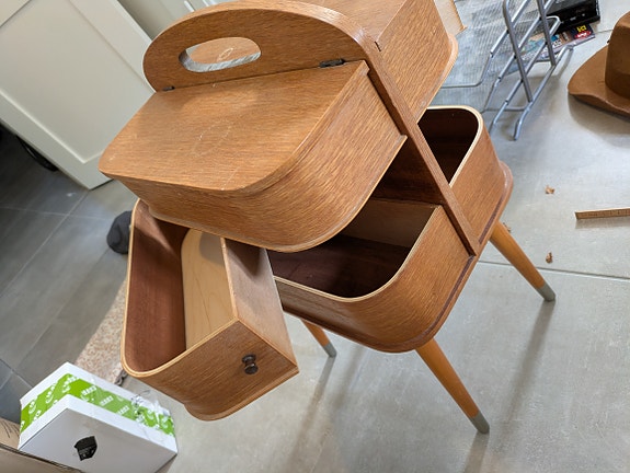 Product image 3 of 4