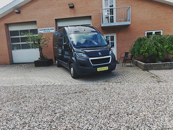 Peugeot Boxer 335