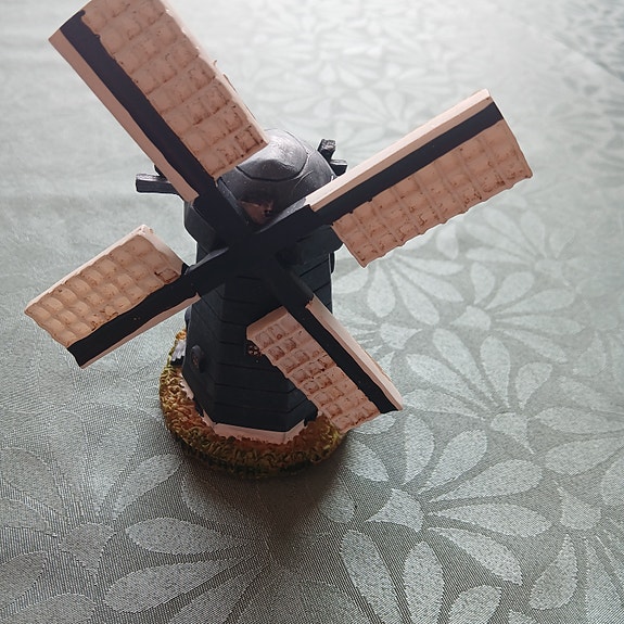 Product image 4 of 17