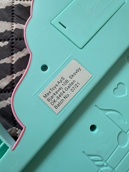 Product image 3 of 3