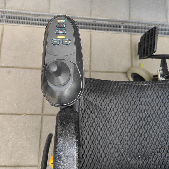 Product image 3 of 4