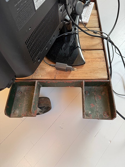 Product image 8 of 10