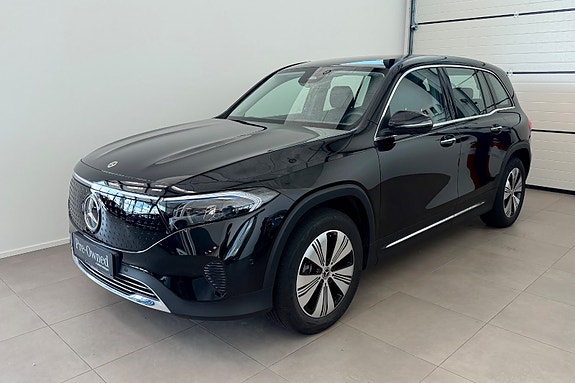 Mercedes EQB250+