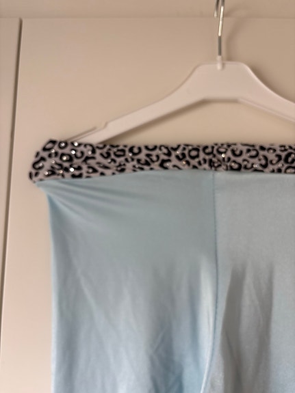 Product image 10 of 18