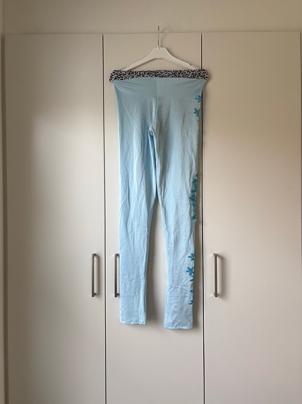 Product image 9 of 18
