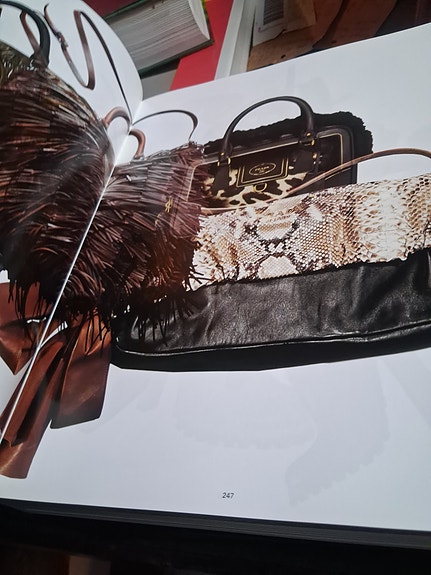Product image 10 of 18