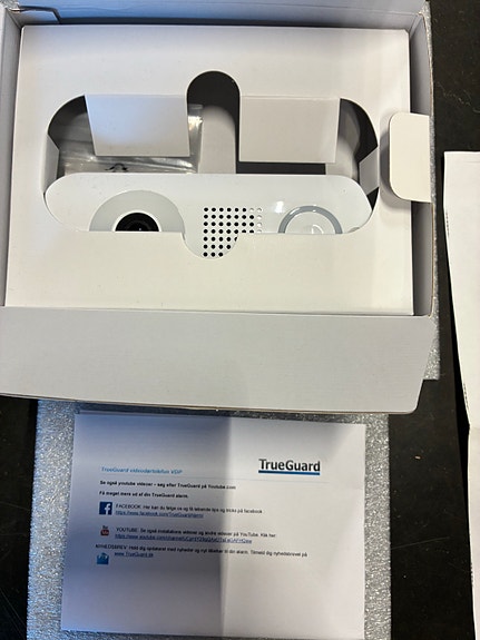 Product image 2 of 9