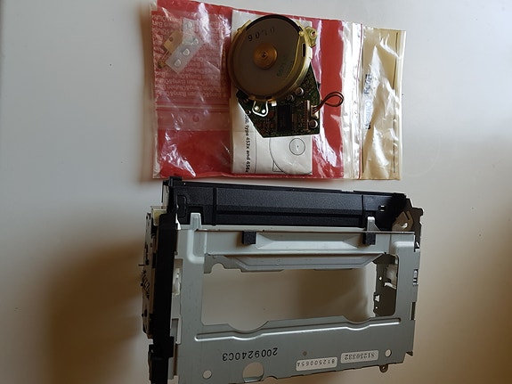 Product image 3 of 3
