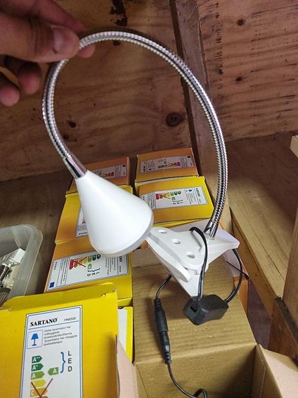 Product image 8 of 9