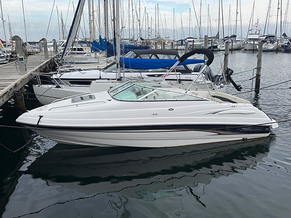 Chaparral 215 SSI