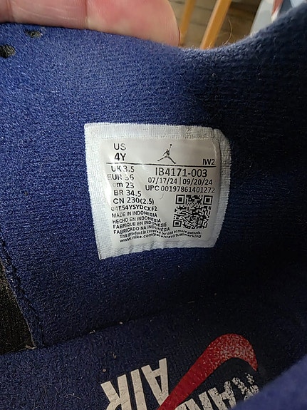 Product image 9 of 10