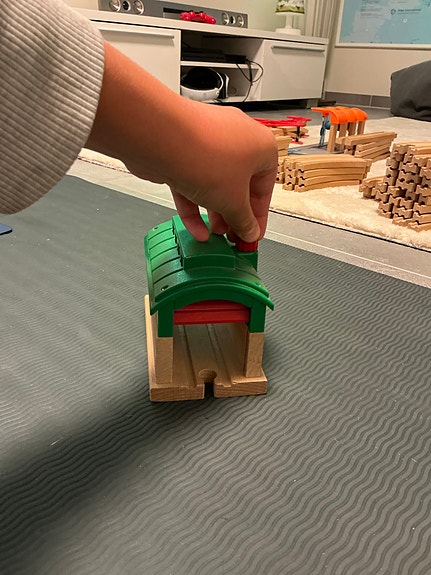 Product image 2 of 7