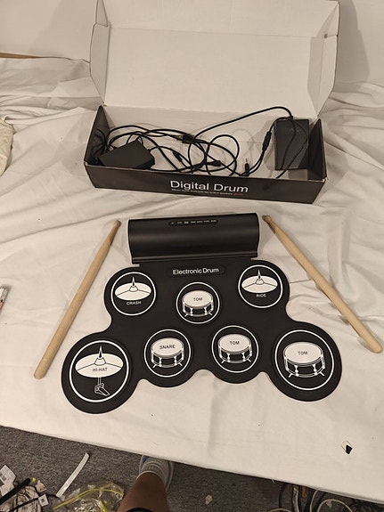 Product image 2 of 3