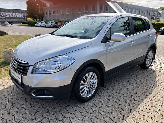 Suzuki S-Cross