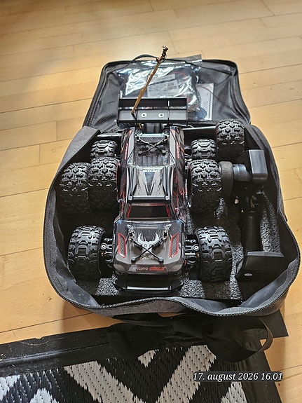 Product image 8 of 9