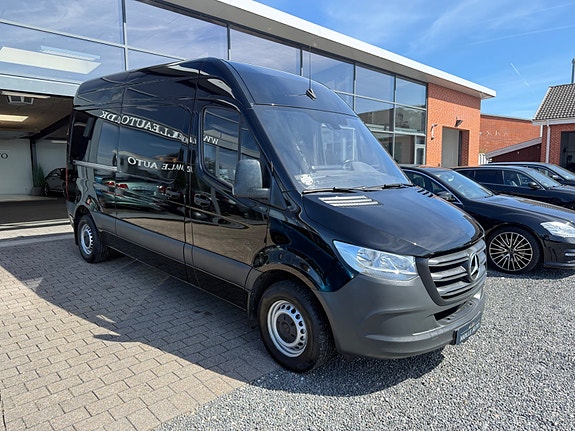 Mercedes Sprinter 214