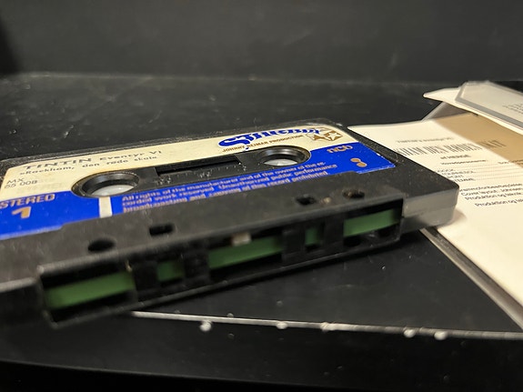 Product image 8 of 9