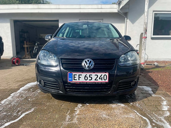 VW Golf V