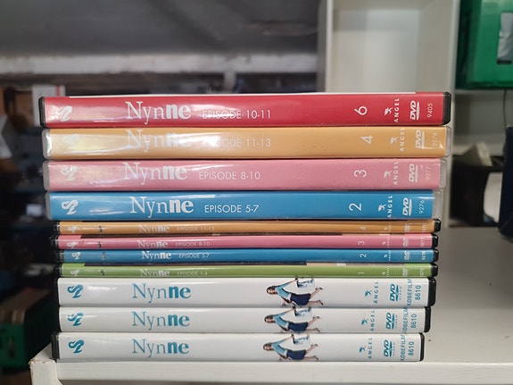 Product image 3 of 6