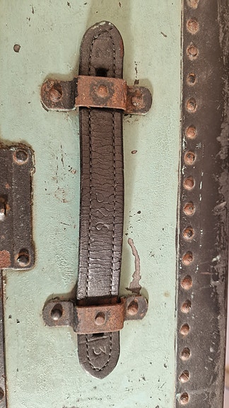 Product image 10 of 28