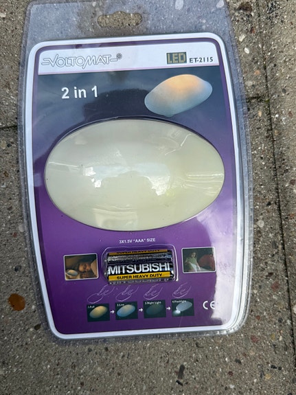 Product image 2 of 3