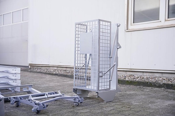 Product image 8 of 9