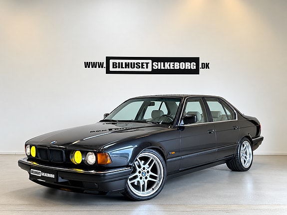 BMW 750i