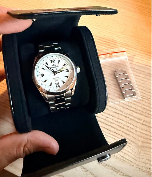 Product image 8 of 9