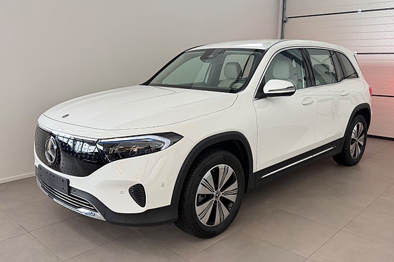 Mercedes EQB250+