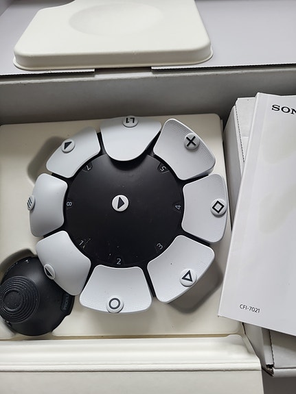 Product image 2 of 9