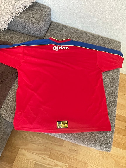 Product image 2 of 9