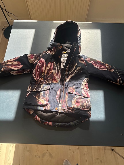 Product image 2 of 8