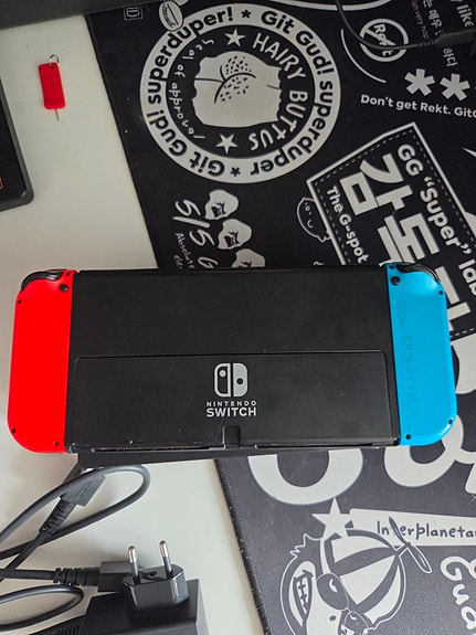 Product image 2 of 9