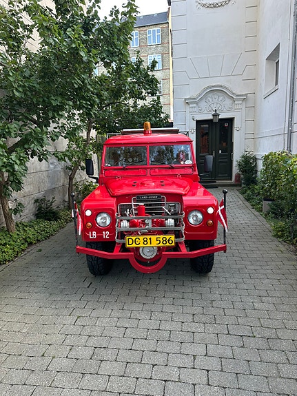 Land Rover 109