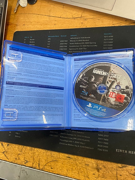 Product image 2 of 3