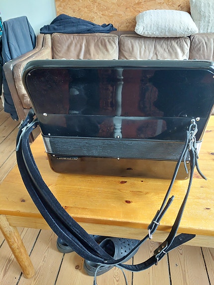 Product image 2 of 9