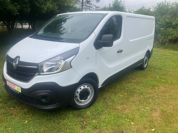 Renault Trafic T29